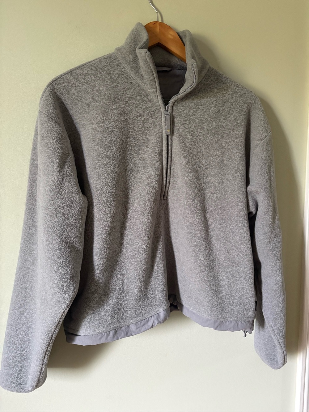 Womens Aritzia Golden Quarter-Zip Fleece Pullover Polartec - Light Gray S